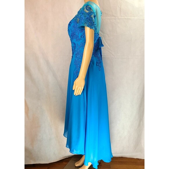 New Mother of the Bride (12) Deep Sky Blue Chiffon Embroidery Hi-Low Midi Dress - Picture 4 of 10